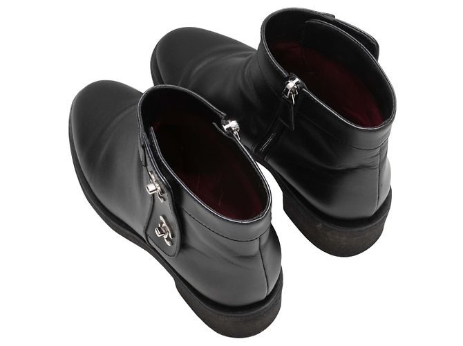 Botines Chanel CC Turn-Lock Negras Talla 39 - vista 3