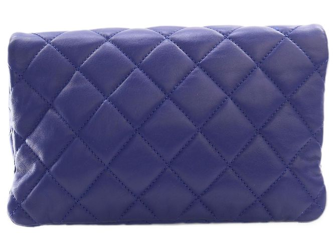 Borsa a tracolla Chanel Small Quilted Lambskin Pillow Crush Flap Blu - vista 2