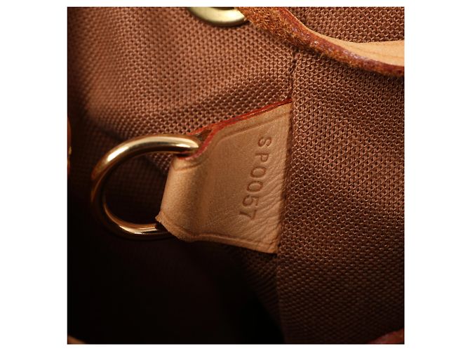 Louis Vuitton Montsouris MM Monogram Rucksack in Brown M51136 - Ansicht 13