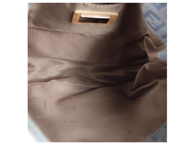 Borsa a tracolla Fendi Zucchino Canvas & Leather in blu 8BR068 - vista 15