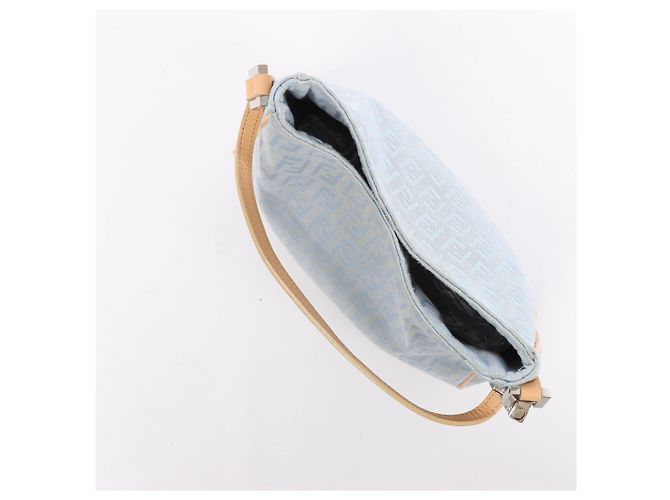 Borsa a tracolla Fendi Zucchino Canvas & Leather in blu 8BR068 - vista 6