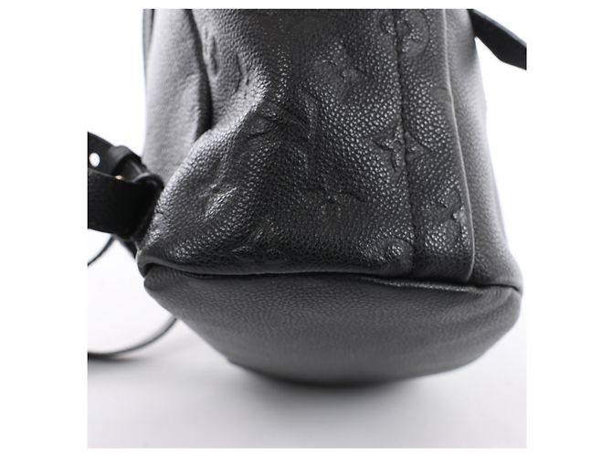 Zaino Louis Vuitton Sorbonne Monogram Empreinte in Black M44016 - vista 10
