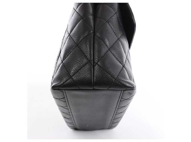 Borsa Chanel Classic Kelly Matelasse in pelle caviar nera - vista 12