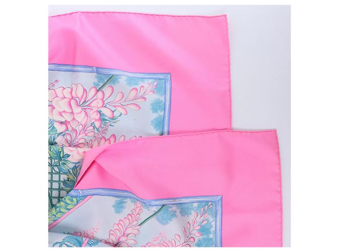 Hermès Carré 90 "GIVERNY" Seidentuch in Pink - Ansicht 3