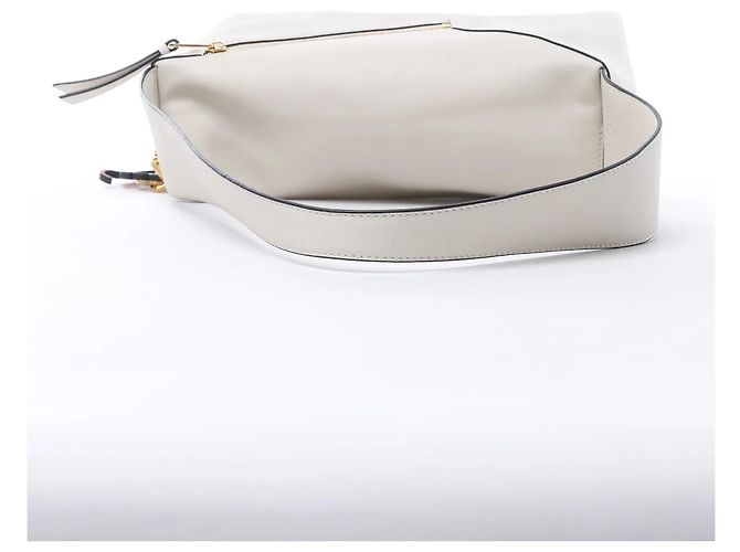 Borsa a tracolla Puzzle Hobo in pelle LOEWE in White - vista 8