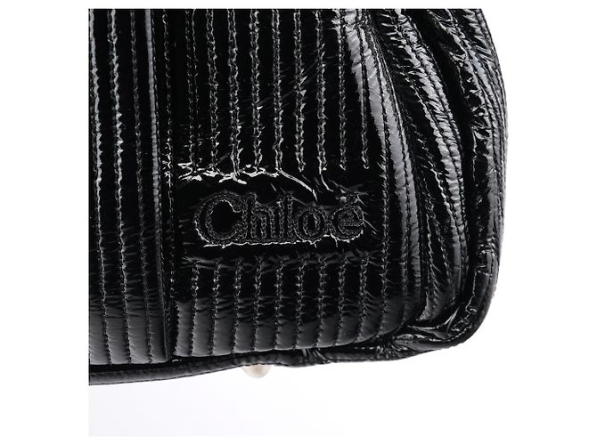 Héloïse Chloé Heloise Shopper-Bag aus schwarzem gestepptem Lackleder - Ansicht 6