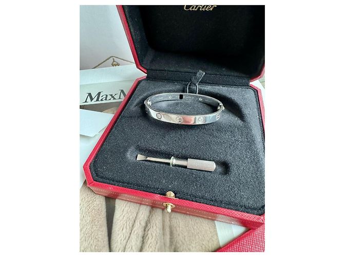 Bracciale Cartier Love 16 in Oro Bianco e Diamanti - vista 10