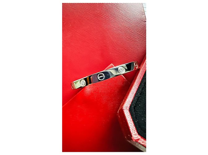 Bracciale Cartier Love 16 in Oro Bianco e Diamanti - vista 5