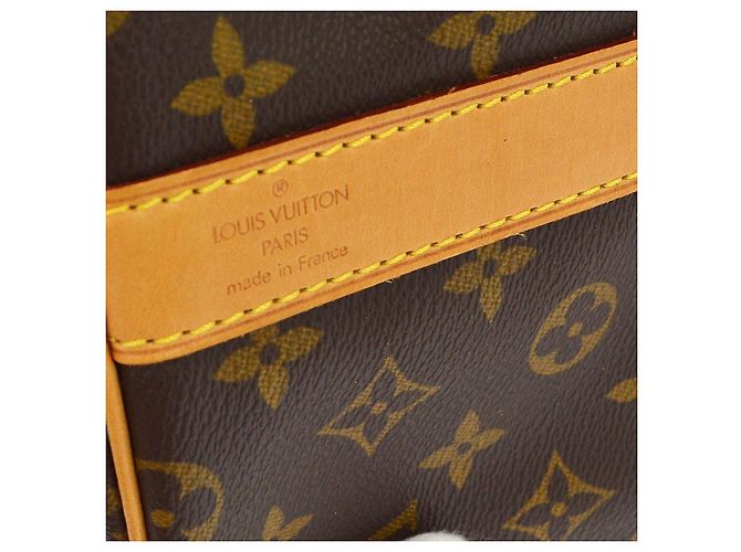 Louis Vuitton Keepall Bandouliere Monogram Canvas 55 - vista 5