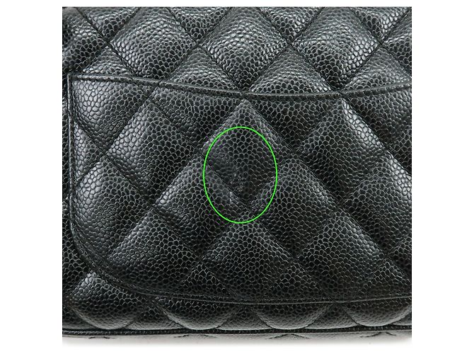 Borsa a tracolla CHANEL Matelasse Caviarskin con catena Nera A22476 - vista 7