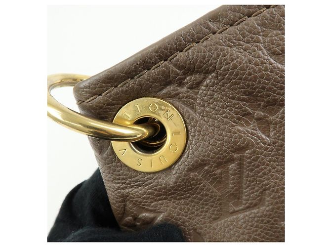 Borsa a mano Louis Vuitton Monogram Empreinte Artsy MM Terre M94171 - vista 15
