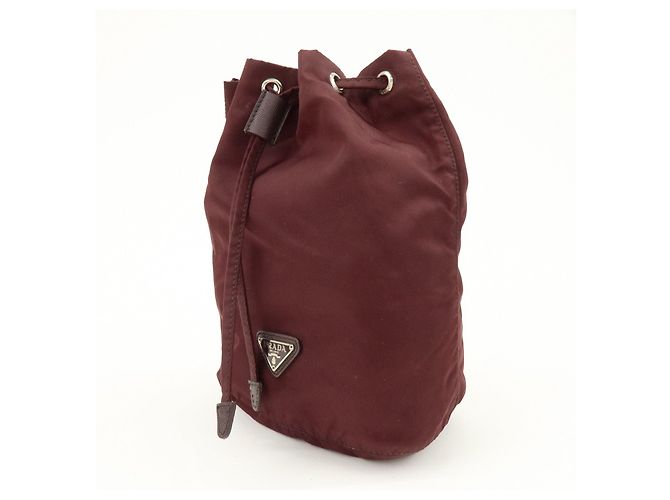 PRADA Nylon Saffiano Leder Beuteltasche mit Dreieckslogo - Ansicht 3