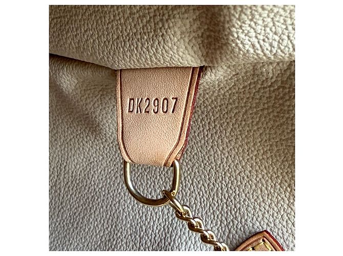 Bolsa Louis Vuitton Monogram Large Bucket GM - vista 16