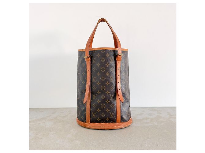 Bolsa Louis Vuitton Monogram Large Bucket GM - vista 4