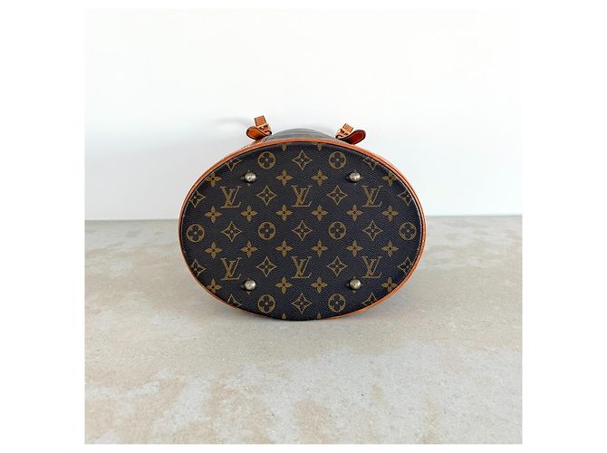 Bolsa Louis Vuitton Monogram Large Bucket GM - vista 8