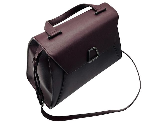 Borsa a tracolla trapezoidale Akris in pelle Saffiano bordeaux - vista 5