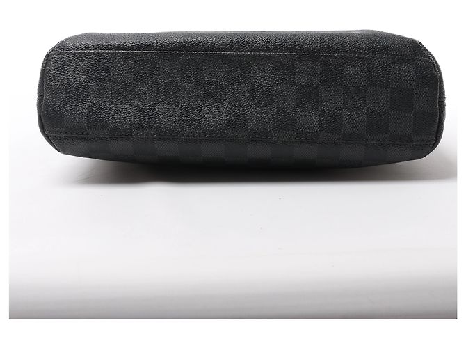 Borsa a tracolla Louis Vuitton Mick PM Damier Graphite in nero N41211 - vista 7