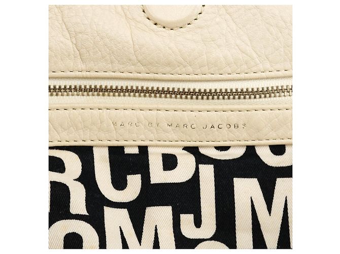 Marc by Marc Jacobs mala de mão Classic Q Large em pele marfim - vista 10