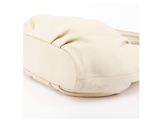 Marc by Marc Jacobs mala de mão Classic Q Large em pele marfim - vista 8