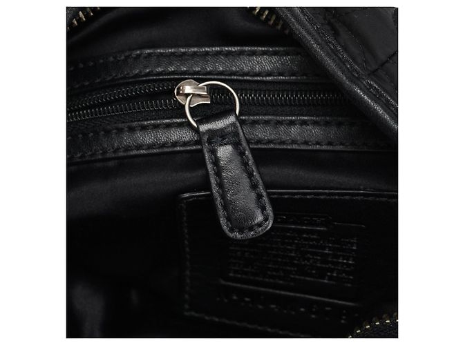 Coach  mala de ombro de nylon acolchoado preto - vista 15