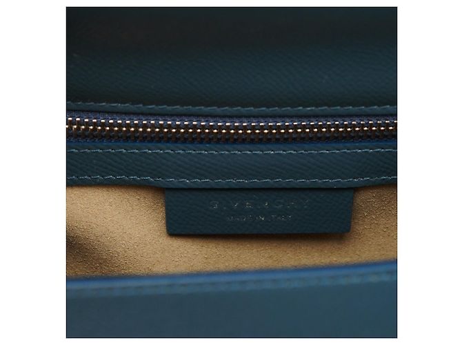Givenchy Borsa a tracolla Pandora in pelle Saffiano blu navy - vista 14