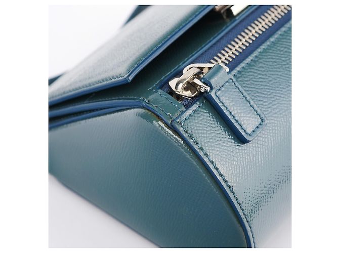 Givenchy Borsa a tracolla Pandora in pelle Saffiano blu navy - vista 17