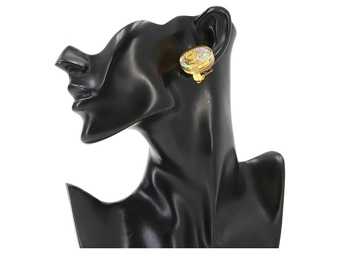 Orecchini a clip Chanel in Aurora Gold - vista 6
