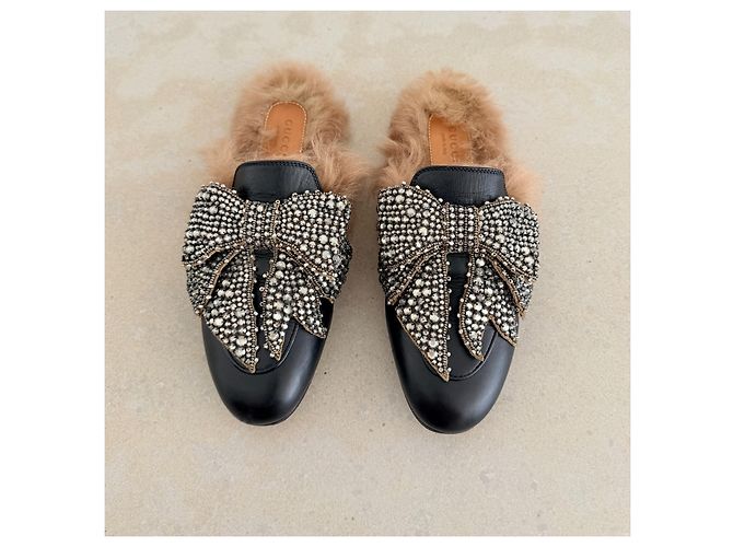 Gucci Princetown Mules Fiocco Cristalli e Pelliccia - vista 3