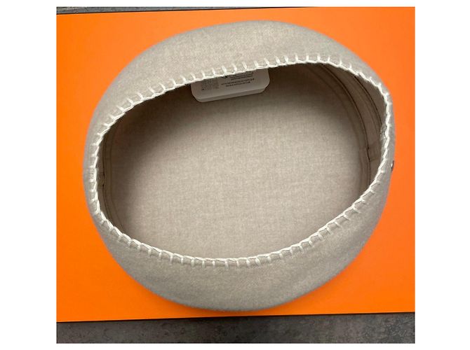 Hermès Saint-Honoré Point Avalon Wool and Cashmere Beret - view 5