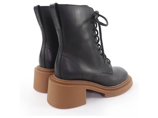 Lederstiefel mit graviertem Loewe-Logo - Ansicht 3