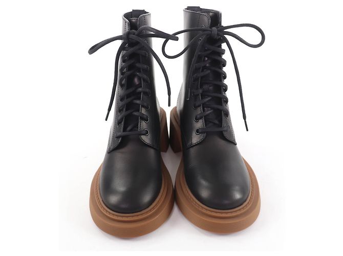 Lederstiefel mit graviertem Loewe-Logo - Ansicht 4