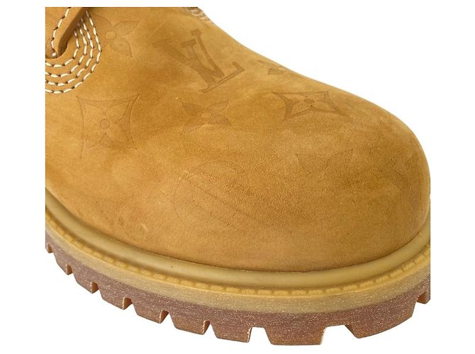 Botines Louis Vuitton Monogram Emboss 6IN - vista 8