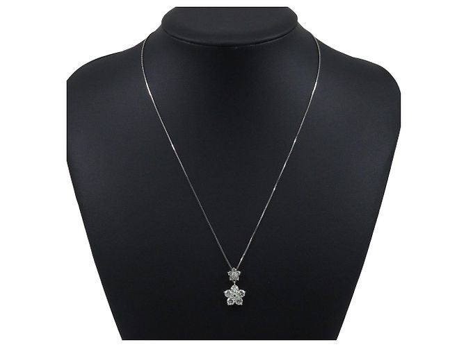 Autre Marque Collana Fiore in Platino e Diamanti - vista 2