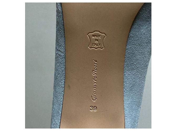 Autre Marque Décolleté in camoscio Gianvito Rossi - vista 7