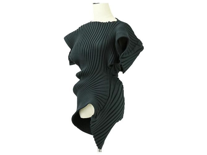 Issey Miyake KNIT AS IT IS Knit Top - vista 2