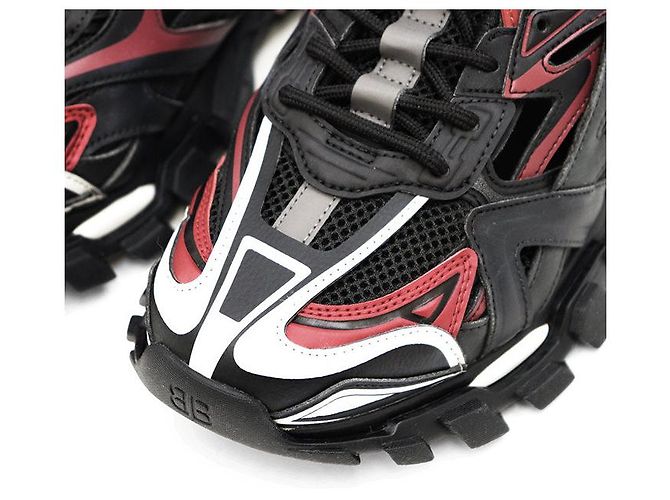 Balenciaga Track2 Mesh Metallic Chunky Sneaker - vista 2