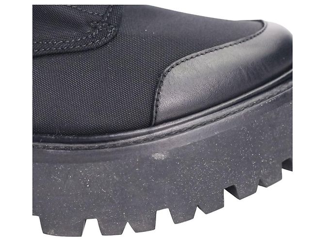 Céline Stivaletti Celine in tela di nylon e pelle con lacci - vista 12