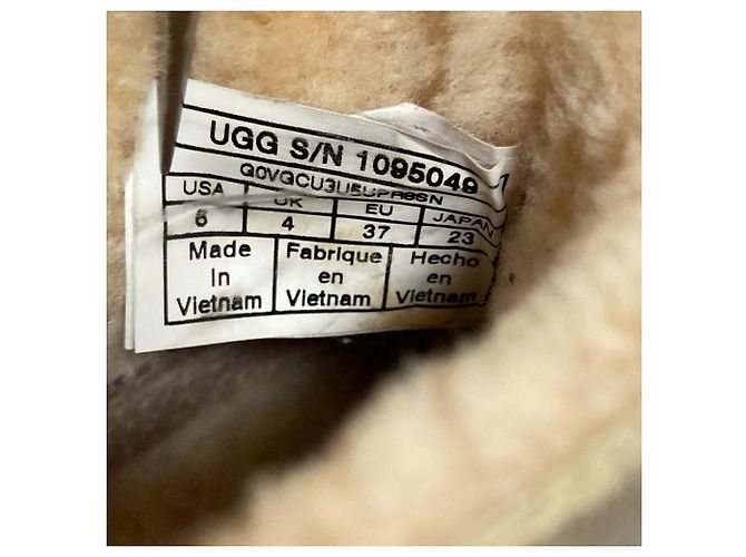 Stivaletti in pelle di pecora UGG W KASEN II - vista 10