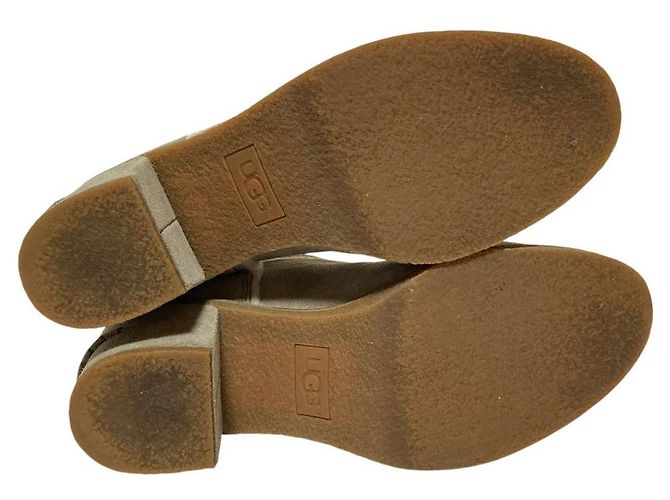 Stivaletti in pelle di pecora UGG W KASEN II - vista 5