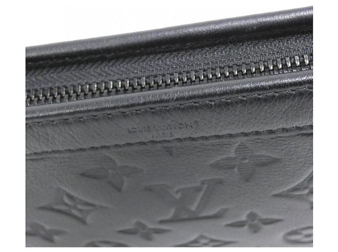 Louis Vuitton Monogram Shadow Gaston Portafoglio Wearable Borsa a Tracolla in Vitello - vista 4