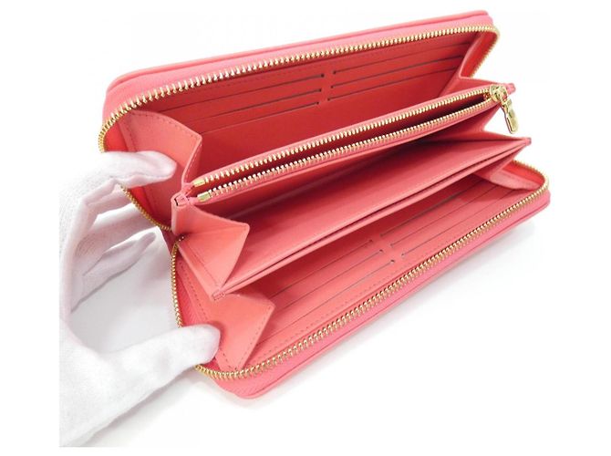 Louis Vuitton Coussin Langbeutel aus Lammleder - Ansicht 9