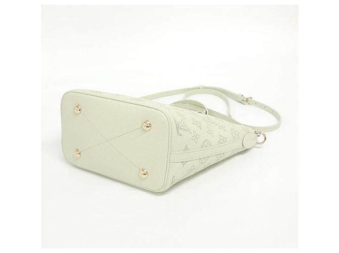 Borsa a tracolla Louis Vuitton Mahina Blossom in pelle di vitello - vista 3