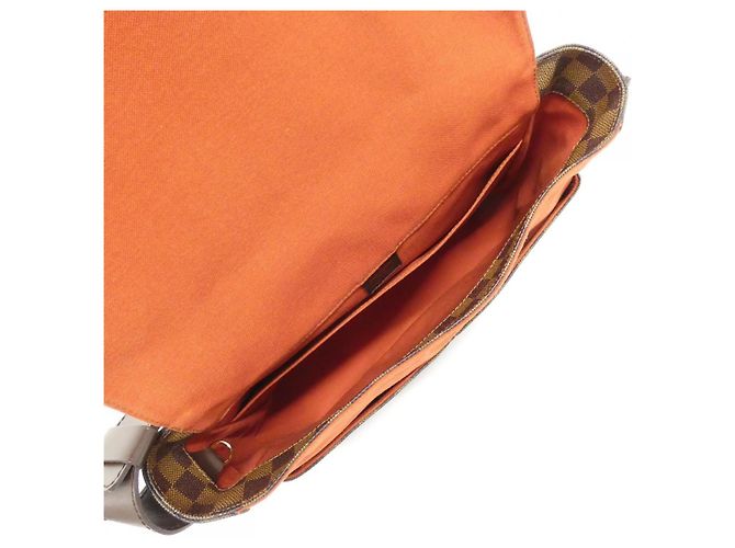 Louis Vuitton Bastille Damier Schultertasche - Ansicht 8