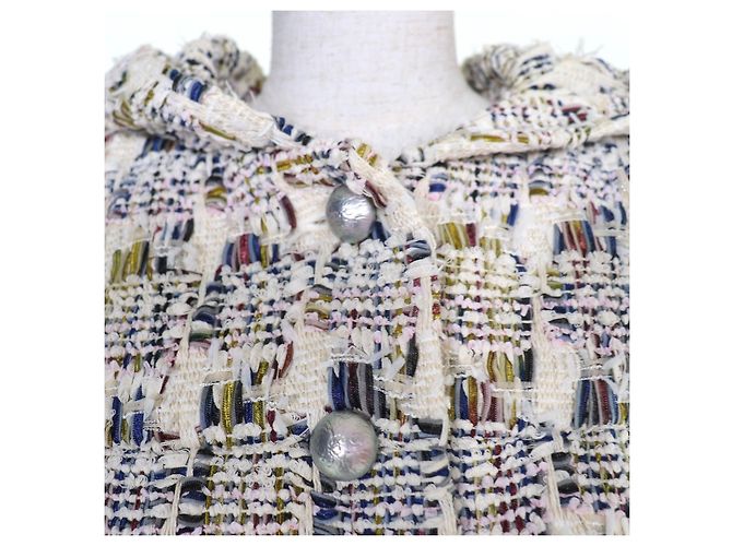Giacca con cappuccio in tweed Chanel - vista 4