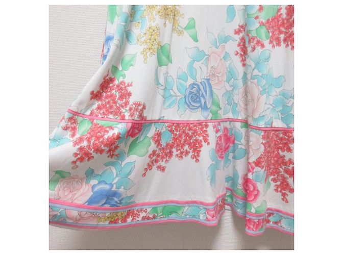 LEONARD Stretch-Kleid mit Blumenprint - Ansicht 9