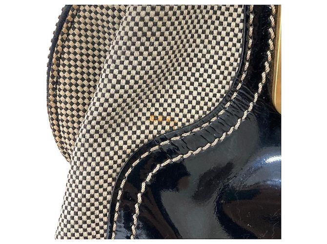 Fendi Chameleon 2-Way-Tasche aus Lackleder - Ansicht 3
