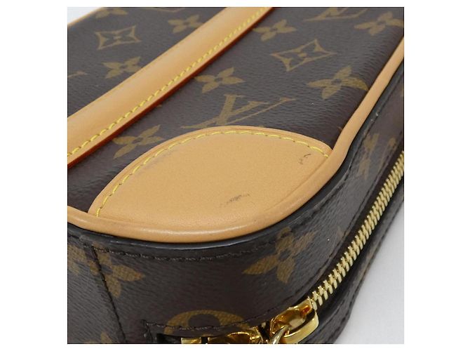 Bolsa Louis Vuitton Monogram Vertical Bag - vista 3