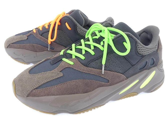 Autre Marque Sneakers Adidas YEEZY700 - vista 3