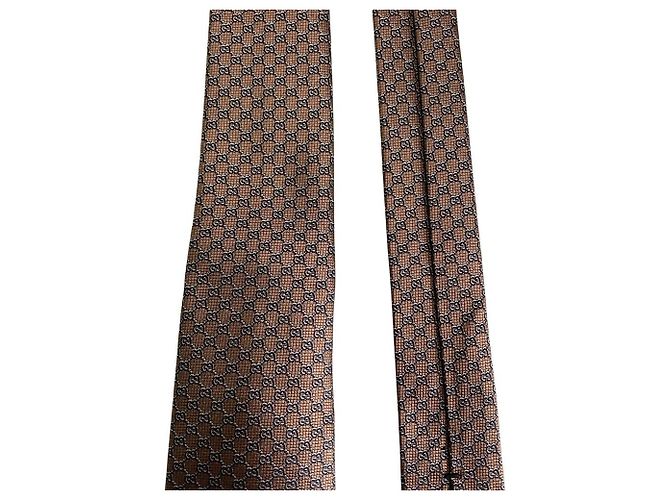 Cravate Gucci GG en jacquard de soie - vue 4