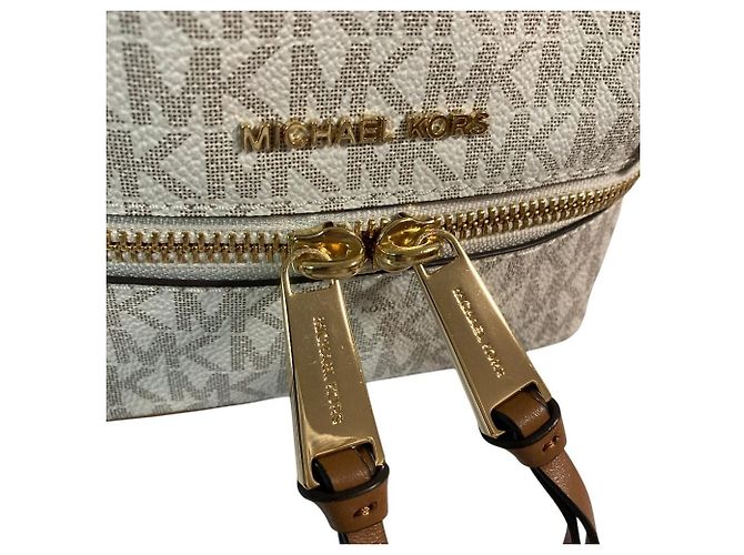 Zaino in pelle con zip Michael Kors Rhea - vista 8